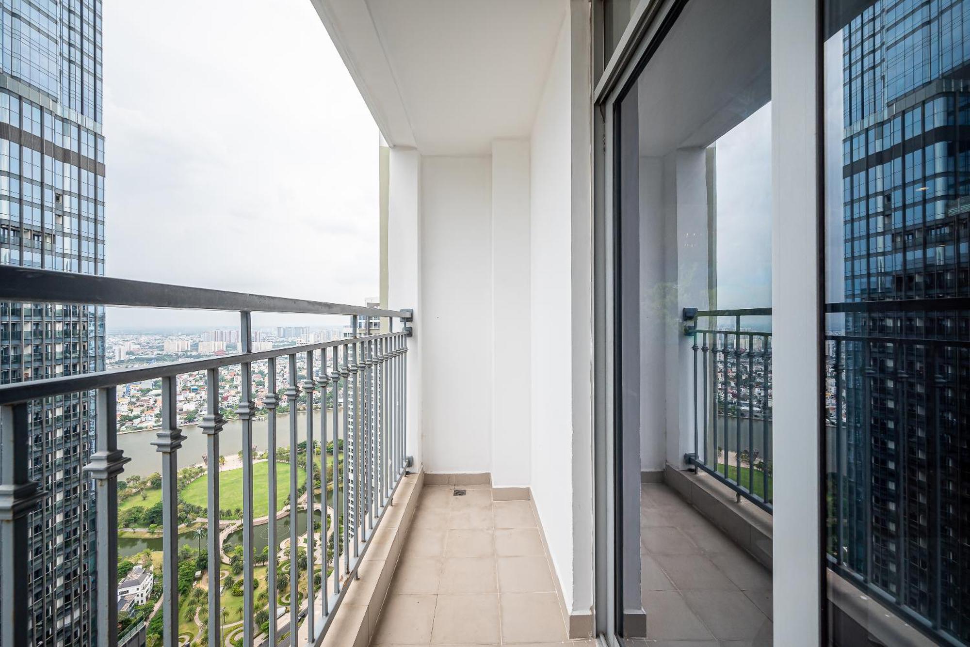 Vinhomes Luxury Art Condotel ホーチミン市 エクステリア 写真