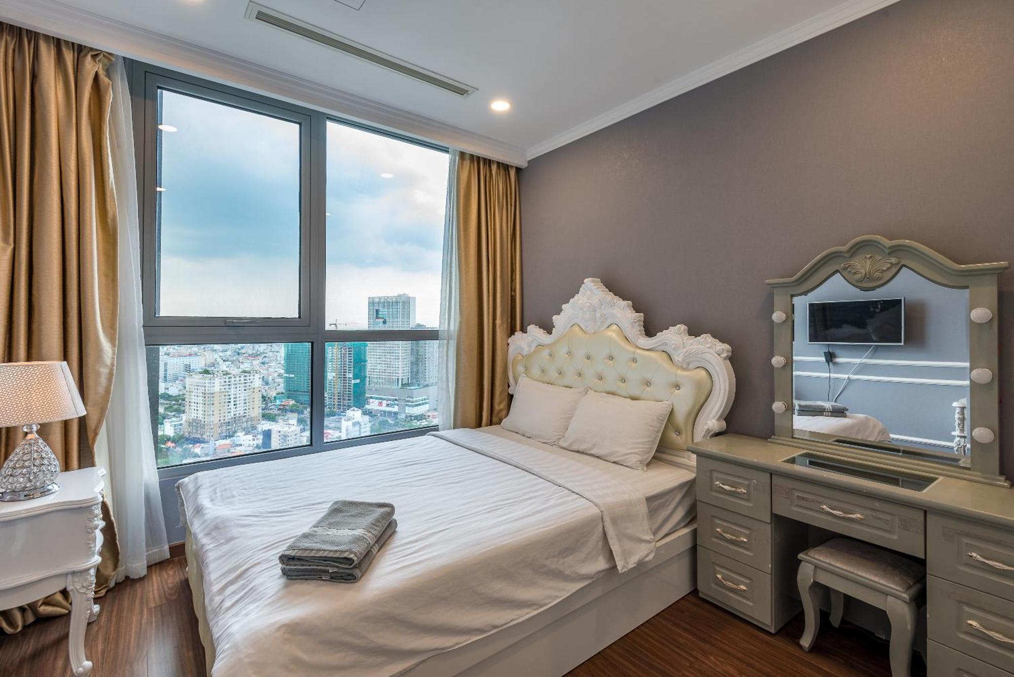 Vinhomes Luxury Art Condotel ホーチミン市 エクステリア 写真