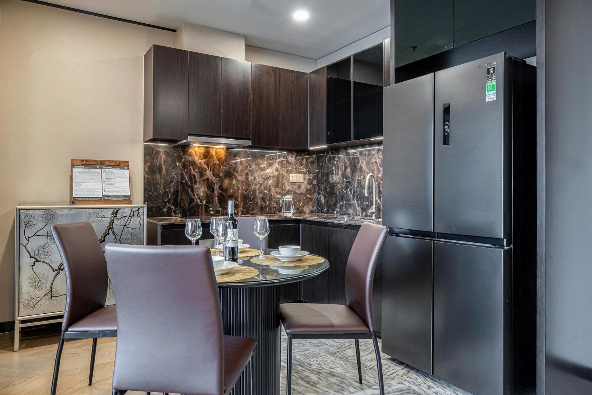 Vinhomes Luxury Art Condotel ホーチミン市 エクステリア 写真