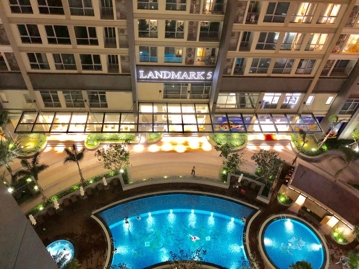 Vinhomes Luxury Art Condotel ホーチミン市 エクステリア 写真